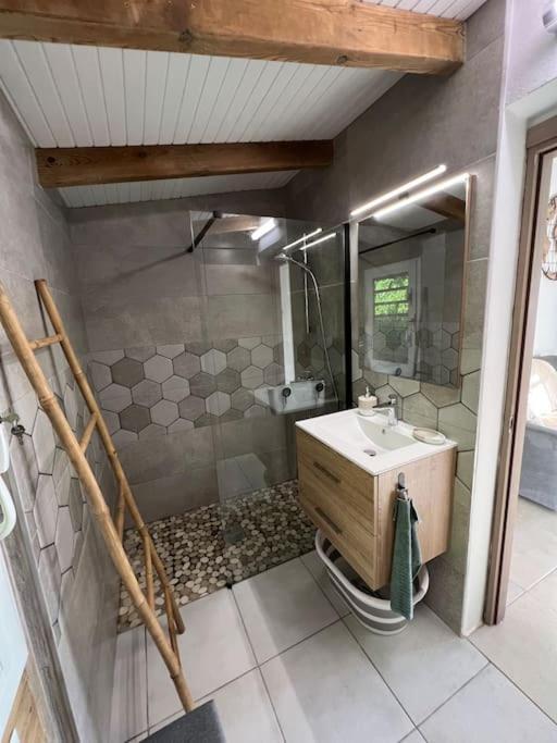 Le Cosy Paletuvier Lägenhet Vieux-Bourg Exteriör bild