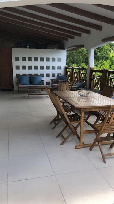 Le Cosy Paletuvier Lägenhet Vieux-Bourg Exteriör bild